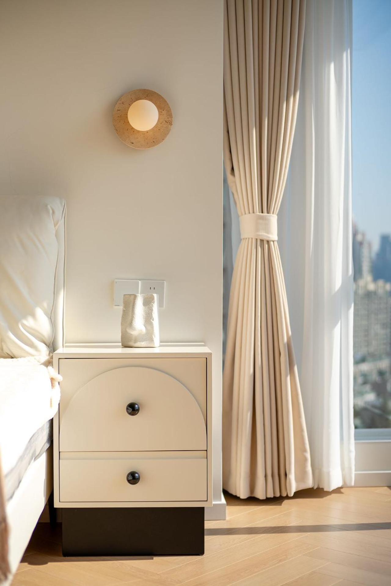 Ehub - Wukang Building 3bedroom In Bustling Commercial Area, 10m Away From Subway Apartment